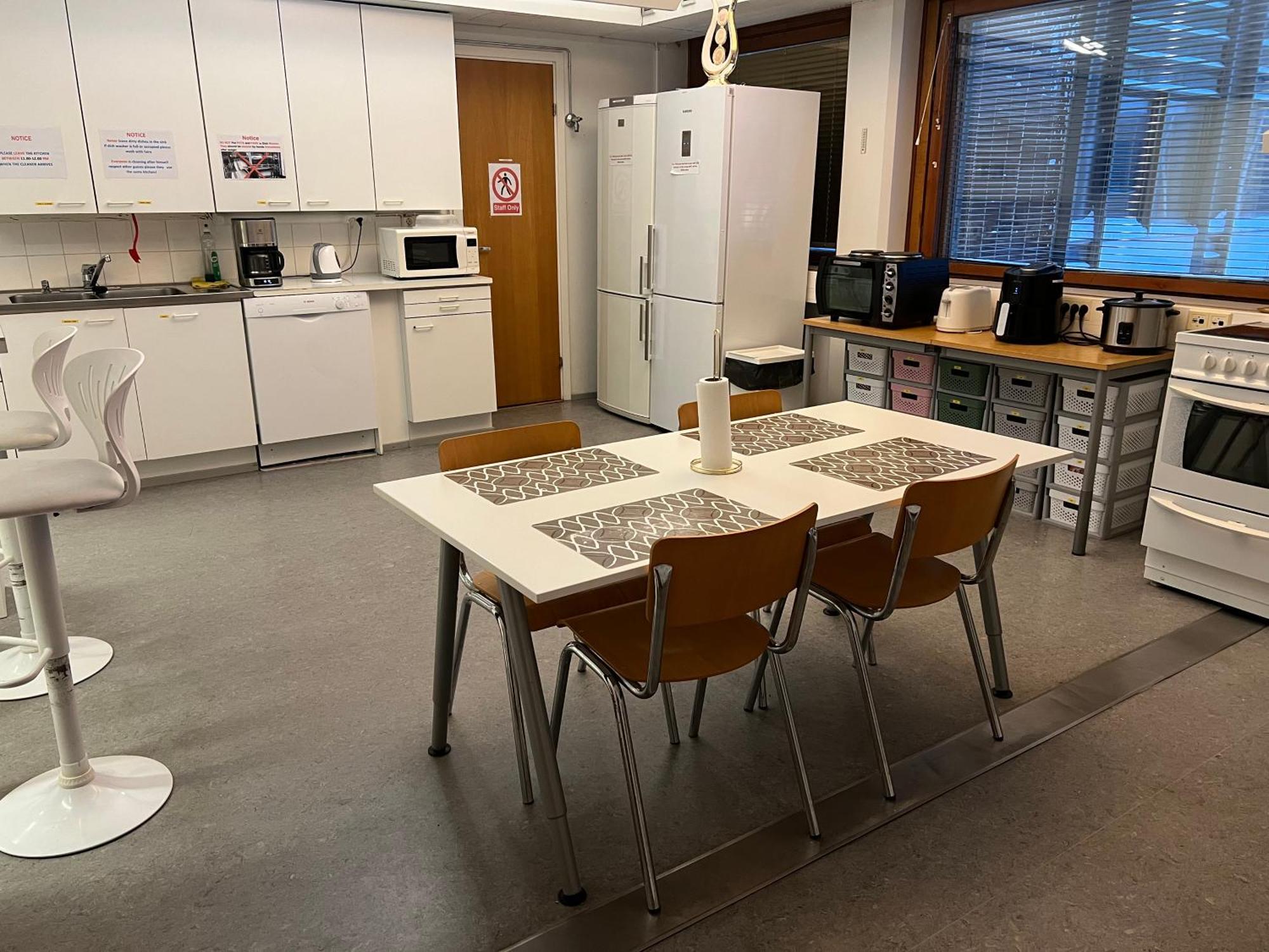 Office House Services 208